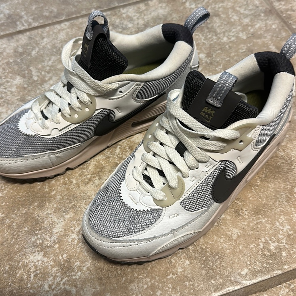 Nike air max futura